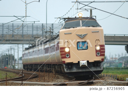 北陸本線　加賀笠間－美川　JR西日本　485系　A06編成（京都）　雷鳥 87256905