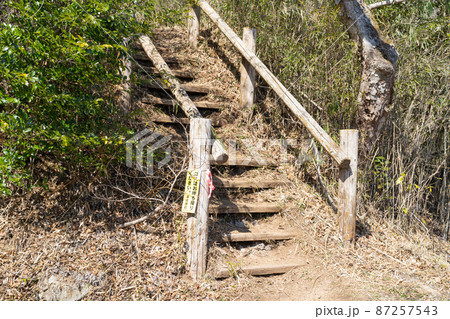 南郷山の登山口 87257543