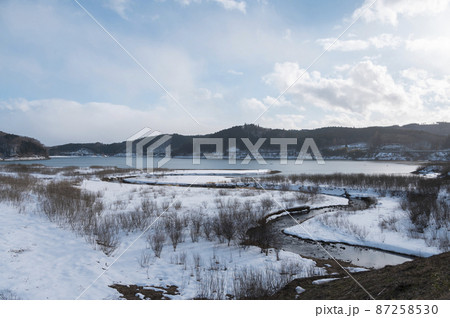 冬の花山湖 冬の花山湖 87258530