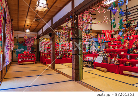 春の奥殿陣屋、ひな人形展示〈愛知県岡崎市〉 春の奥殿陣屋、ひな人形展示〈愛知県岡崎市〉 87261253