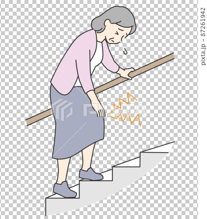 膝の痛みで階段を上れないシニア女性 87261942