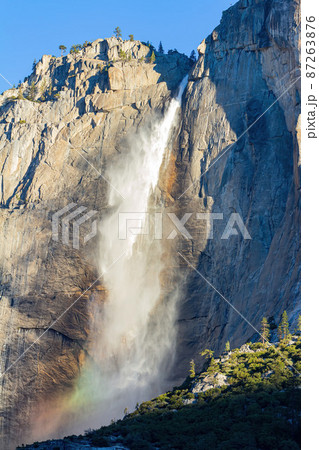 Sunny view of the upper Yosemite Falls of Yosemite National Park 87263876