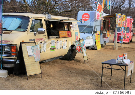 キッチンカー集合 ランチタイム テイクアウト ランチ キッチンカー集合 ランチタイム テイクアウト ランチ 87266995