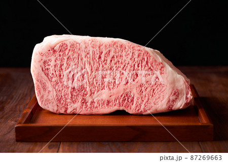 黒毛和牛ロースステーキ　A5等級 87269663