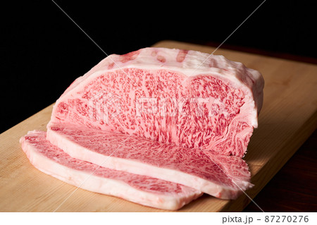 黒毛和牛ロースステーキ A5等級 黒毛和牛ロースステーキ A5等級 87270276