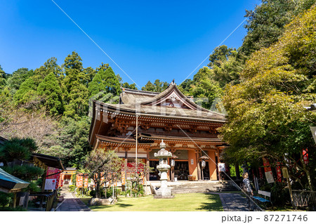 滋賀県長浜市　琵琶湖　竹生島の弁財天堂という宝厳寺の本堂 87271746