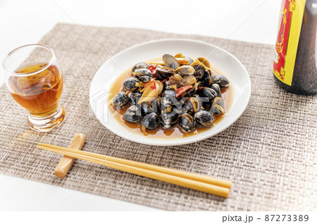 台湾名物しじみの醤油漬けには紹興酒 87273389