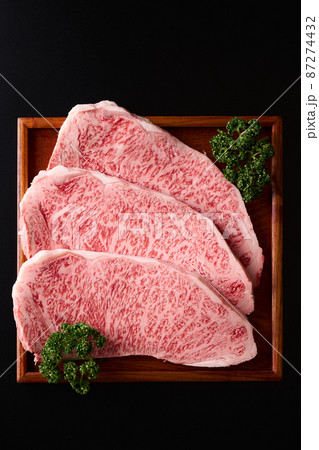 黒毛和牛ロースステーキ 87274432