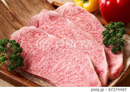 黒毛和牛ロースステーキ 87274487