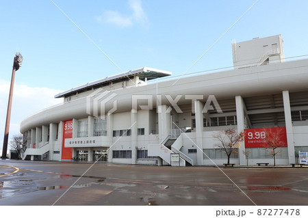 福井運動公園の9.98スタジアム（福井運動公園陸上競技場） 87277478
