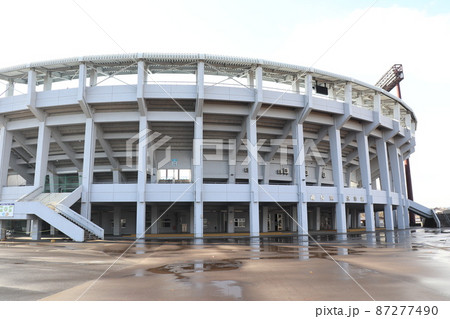 福井運動公園の野球場 87277490