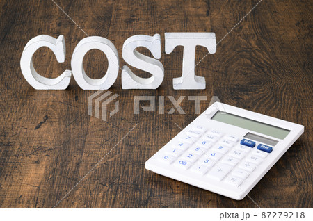 COSTの文字と電卓 COSTの文字と電卓 87279218