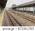 下関駅ホームと線路 87281765