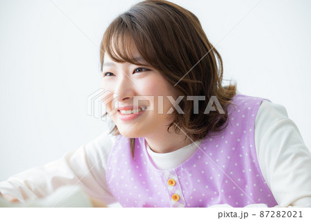 保育園　 87282021