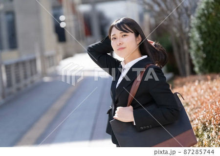 女性のビジネスイメージ 87285744