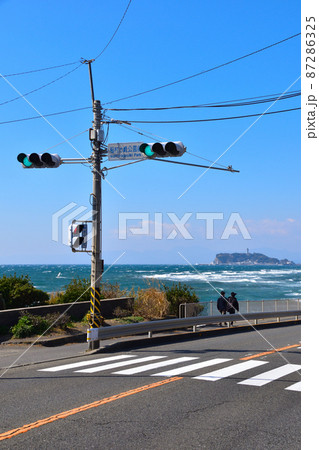 稲村ヶ崎　江ノ島 87286325