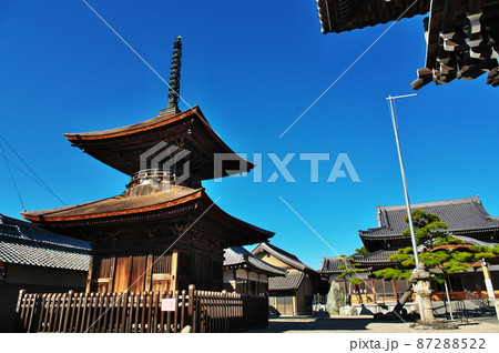 荒子観音（荒子観音寺）の多宝塔：愛知県名古屋市 87288522