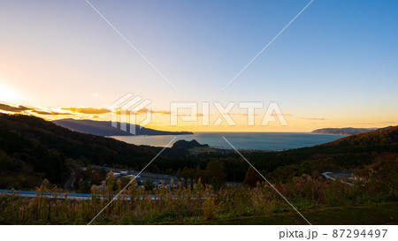 福井 敦賀湾 杉津パーキングエリアから 2021年11月撮影 福井 敦賀湾 杉津パーキングエリアから 2021年11月撮影 87294497