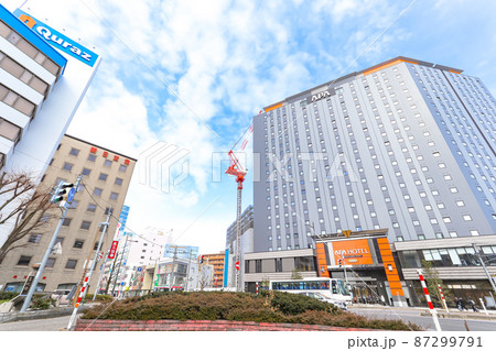 新潟駅前　流作場五差路 アパホテル前の街並み 87299791