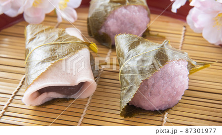 関東風・関西風の桜もちの違い|食べ比べイメージ 関東風・関西風の桜もちの違い|食べ比べイメージ 87301977