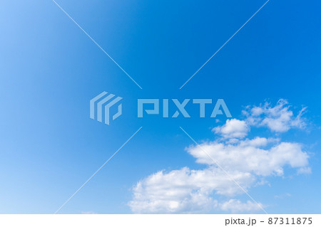 青い空・白い雲 87311875