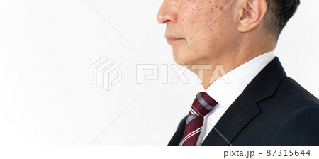 ビジネスマン   横顔 87315644