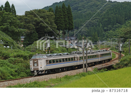 北陸本線　石動－倶利伽羅　JR西日本　485系　Y11改編成（金沢）　試運転 87316718