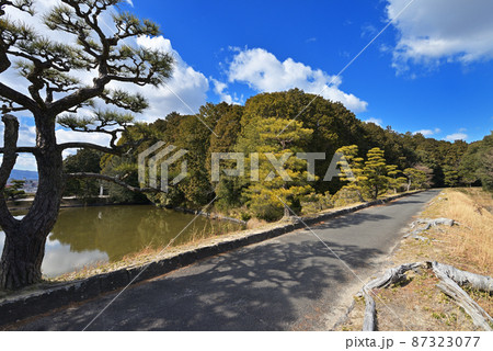 佐紀石塚山古墳(成務天皇狹城盾列池後陵)奈良県奈良市山陵町 佐紀石塚山古墳(成務天皇狹城盾列池後陵)奈良県奈良市山陵町 87323077
