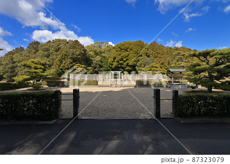 佐紀石塚山古墳（成務天皇狹城盾列池後陵）奈良県奈良市山陵町 87323079