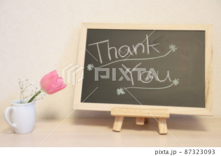 メッセージボードとお花 メッセージボードとお花 87323093