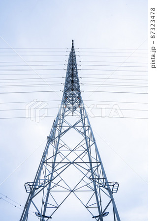 高圧電線（横から） 87323478