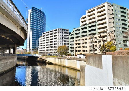 白鳥橋/神田川より上流方向を望む(東京都文京区)【2022.2】 白鳥橋/神田川より上流方向を望む(東京都文京区)【2022.2】 87323934