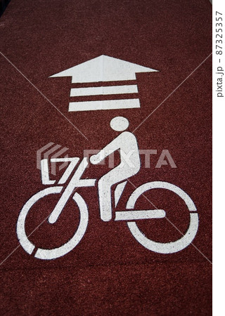 自転車専用サイン(赤) 自転車専用サイン(赤) 87325357