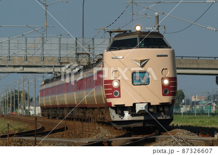 北陸本線 加賀笠間-美川 JR西日本 485系 A06編成(京都) 雷鳥 北陸本線 加賀笠間-美川 JR西日本 485系 A06編成(京都) 雷鳥 87326607