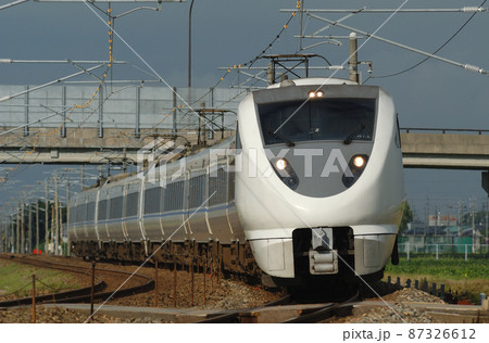 北陸本線　加賀笠間－美川　JR西日本　683系　T23＋T33＋T15編成（金沢）　サンダーバード 87326612