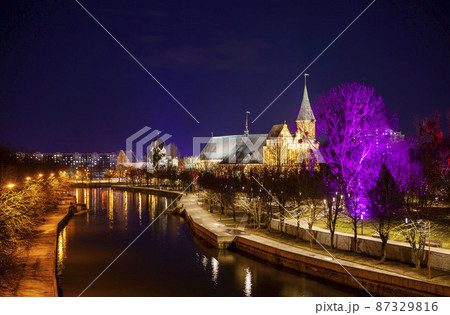 Cathedral, Pregolya river and new synagogue. Night view. Kaliningrad. Russia 87329816