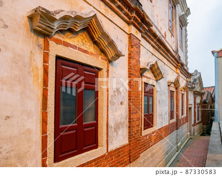 Overcast view of the Deyue Tower Overcast view of the Deyue Tower 87330583