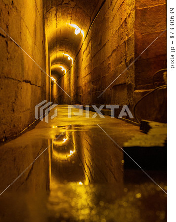 Interior view of the Qionglin Civil Defense tunnel 87330639