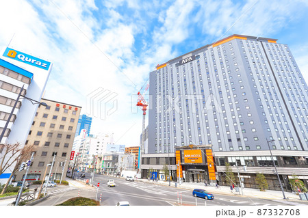新潟駅前 流作場五差路 アパホテル前の街並み 新潟駅前 流作場五差路 アパホテル前の街並み 87332708