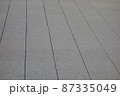 グレー色のタイル 87335049