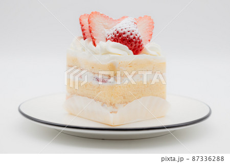 イチゴのショートケーキ　 87336288