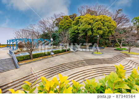 神奈川県　横浜市中区山手町にある港の見える丘公園　フランス山地区・パビリオン・バルタール 87340564