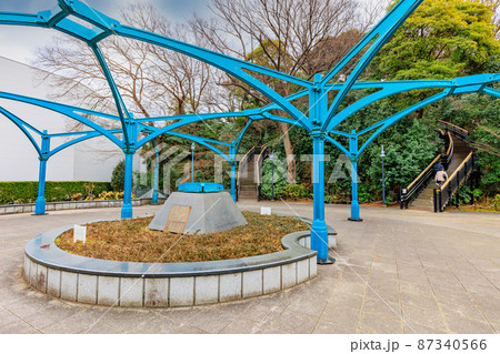神奈川県　横浜市中区山手町にある港の見える丘公園　フランス山地区・パビリオン・バルタール 87340566