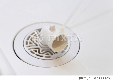 洗濯機置き場の給排水管の画像 洗濯機置き場の給排水管の画像 87343325