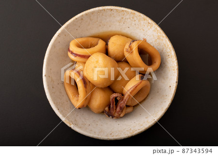 イカと里芋の煮物 イカと里芋の煮物 87343594