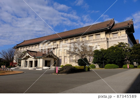 東京国立博物館・本館 87345589