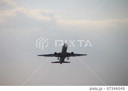 飛行機 航空機 ひこうき 87346048