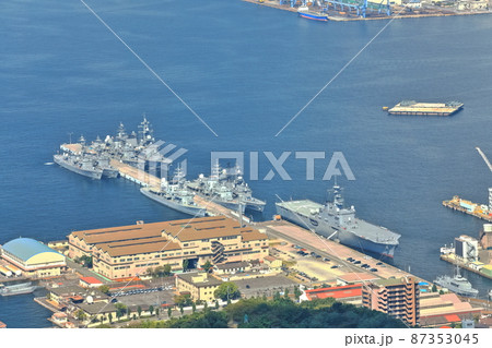 【広島県】アレイからすこじまの眺望(海上自衛隊 艦隊) 【広島県】アレイからすこじまの眺望(海上自衛隊 艦隊) 87353045