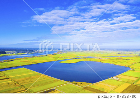 茨城県の与田浦と利根川を俯瞰撮影 茨城県の与田浦と利根川を俯瞰撮影 87353780