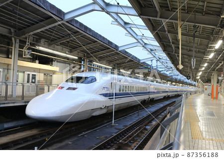 山陽新幹線岡山駅 700系 山陽新幹線岡山駅 700系 87356188